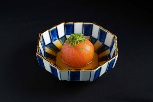 居酒屋「博多萬漁箱」で提供する『冷やしトマトお浸し』の画像
