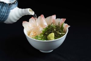居酒屋「博多萬漁箱」で提供する料理の画像