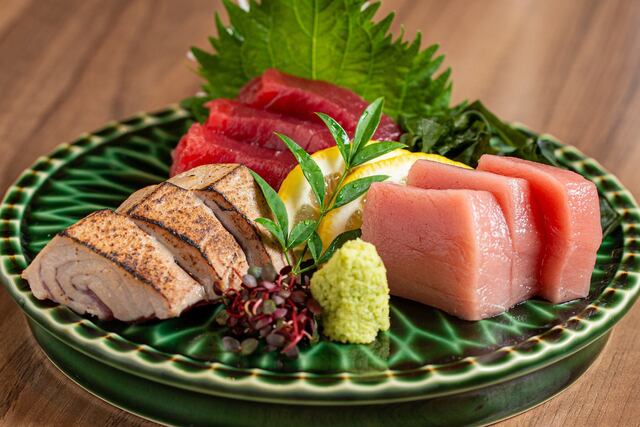 博多駅すぐ！『博多 萬漁箱』のもつ鍋や鮮魚を楽しむ夏の宴会を！